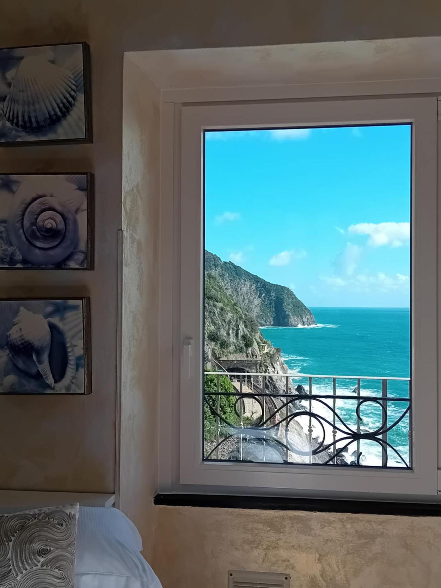 Alla Porta Rossa Manarola Exterior photo